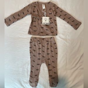 NWT Kate Quinn Brown Wolf Set 6-9 Months